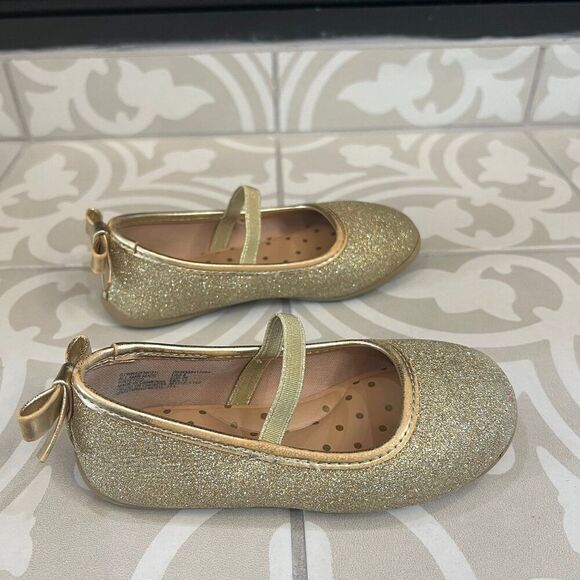 Wonder Nation Flats - Picture 3 of 6